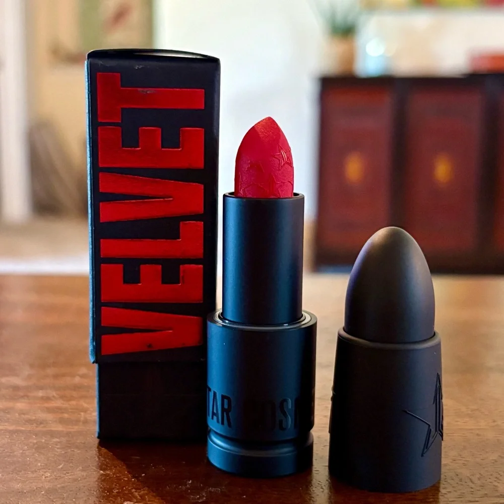 💎 Jeffree StarVelvet Trap Lipstick in Color Best Hair Full-Size New In Box